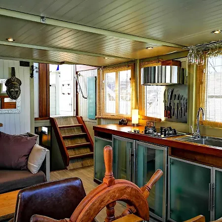 Bateau Love Boat 3* Bordeaux