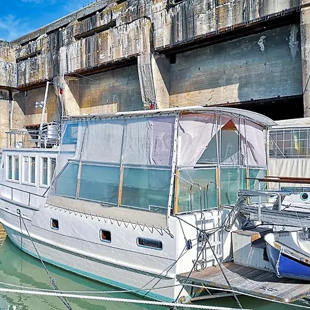 Bateau Love Boat Botel